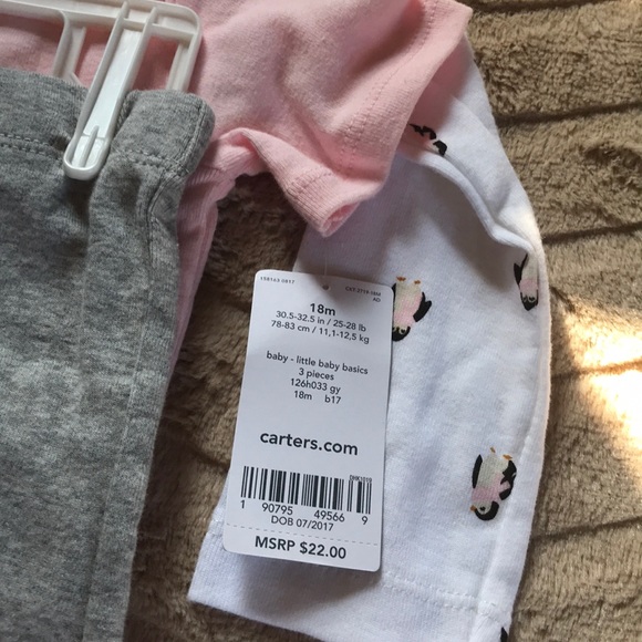 3pc outfit 💗🐧 - Picture 4 of 7